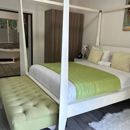 Calla Lily Guesthouse Mbombela Dış mekan fotoğraf