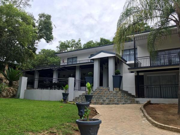 Calla Lily Guesthouse Mbombela Dış mekan fotoğraf