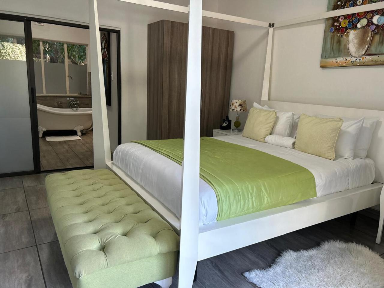 Calla Lily Guesthouse Mbombela Dış mekan fotoğraf