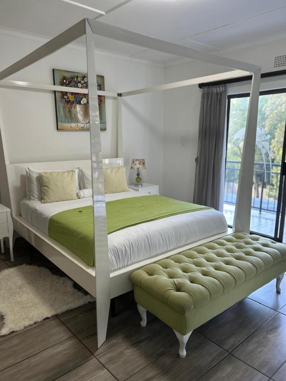 Calla Lily Guesthouse Mbombela Dış mekan fotoğraf