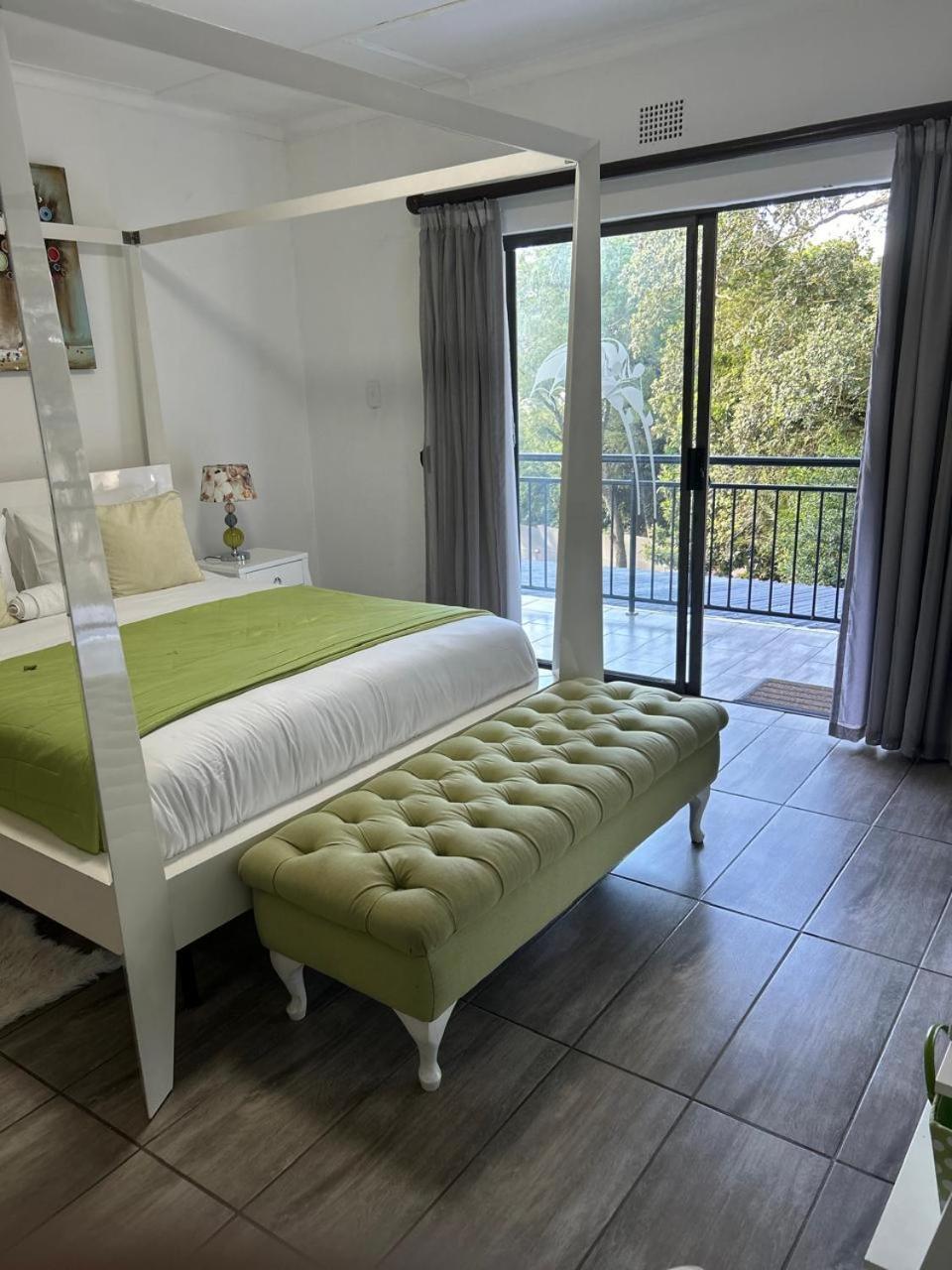 Calla Lily Guesthouse Mbombela Dış mekan fotoğraf